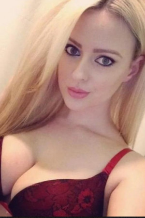 Escort girl Юля
